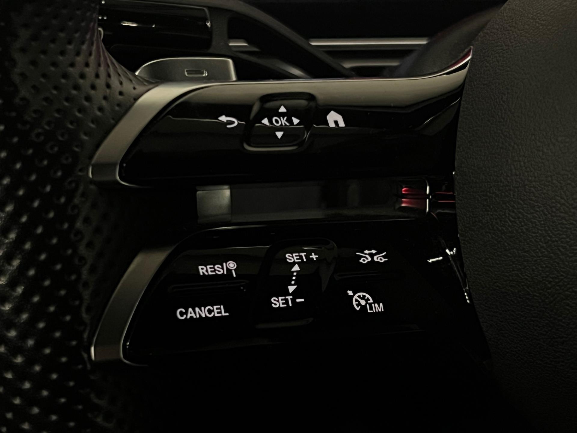 42487640-8.jpg