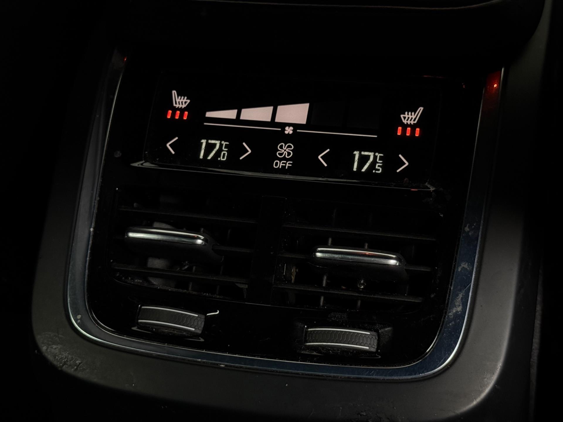 45444664-12.jpg