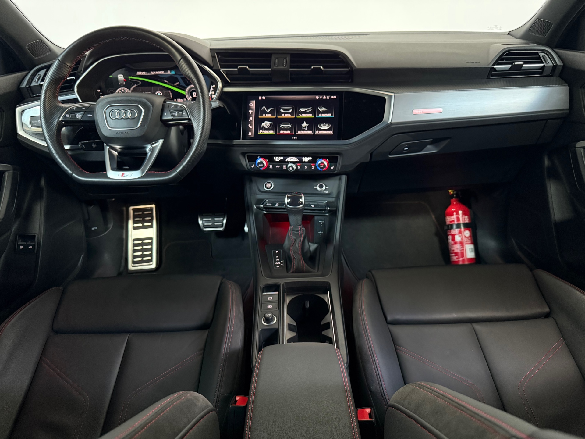 47872333-2.jpg